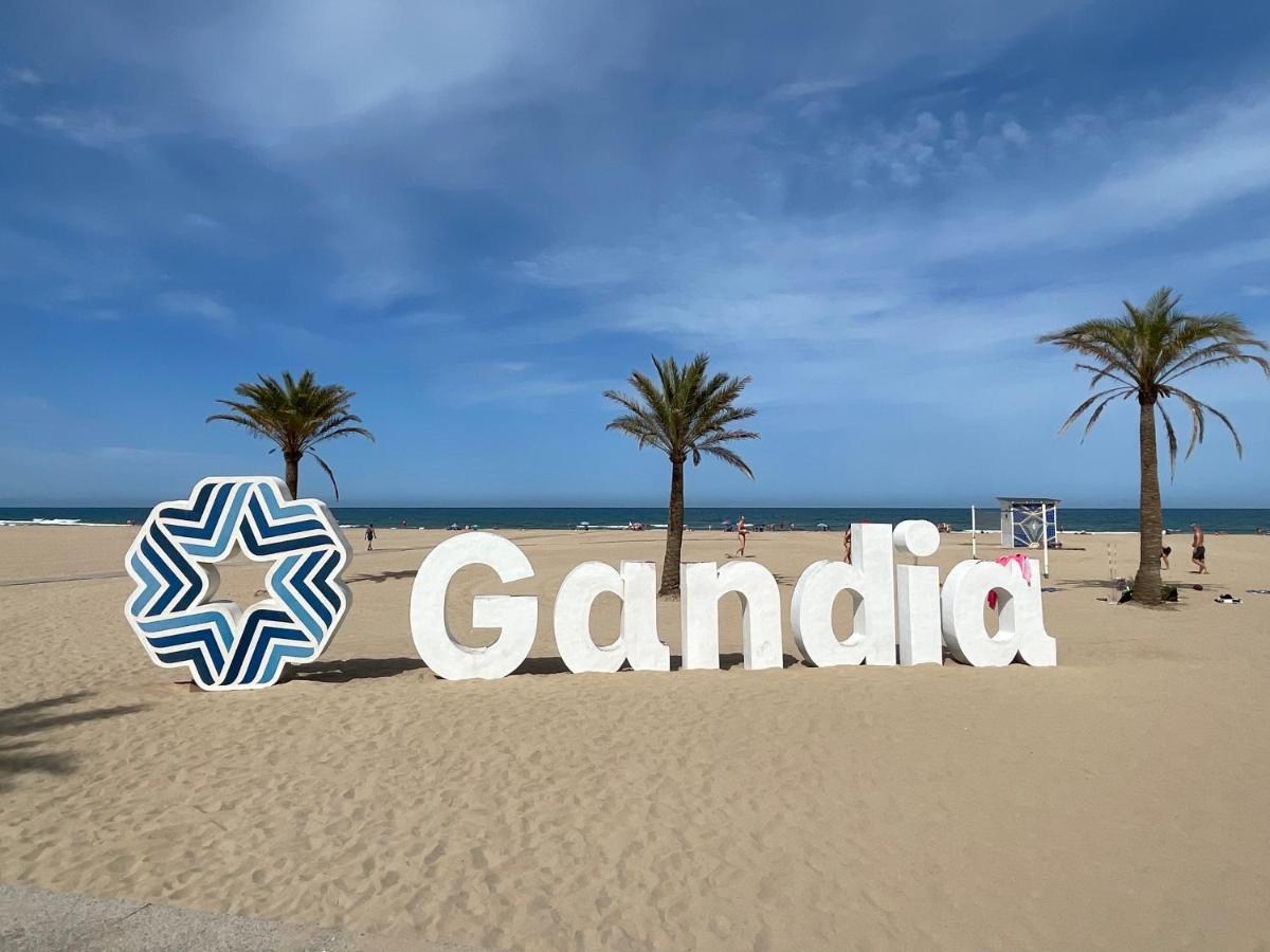 Apartamento En Segunda Linea En Playa De Gandia エクステリア 写真